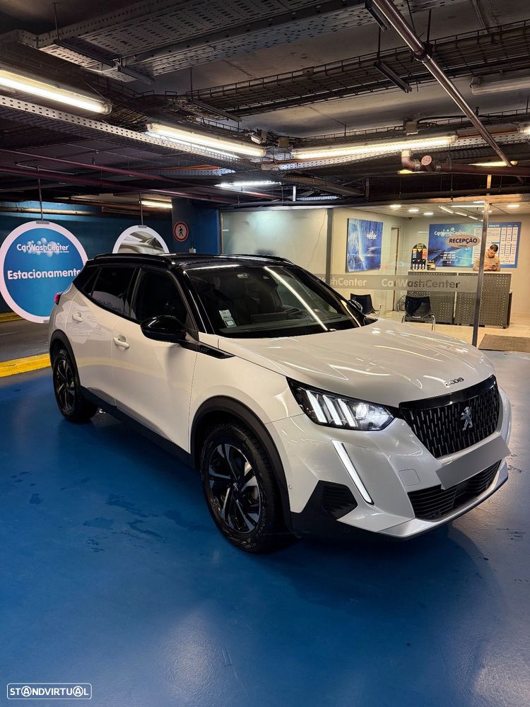 Peugeot 2008 1.2 PureTech GT EAT8 - 4