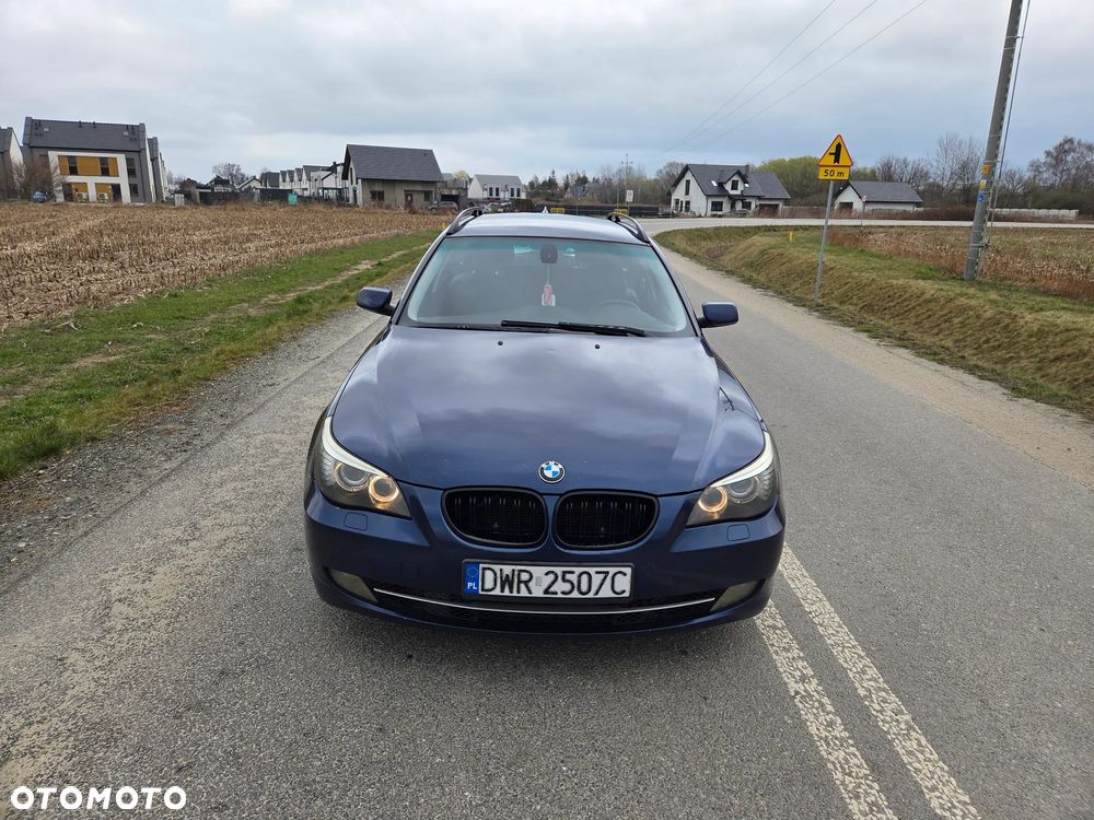 BMW Seria 5 525d - 4