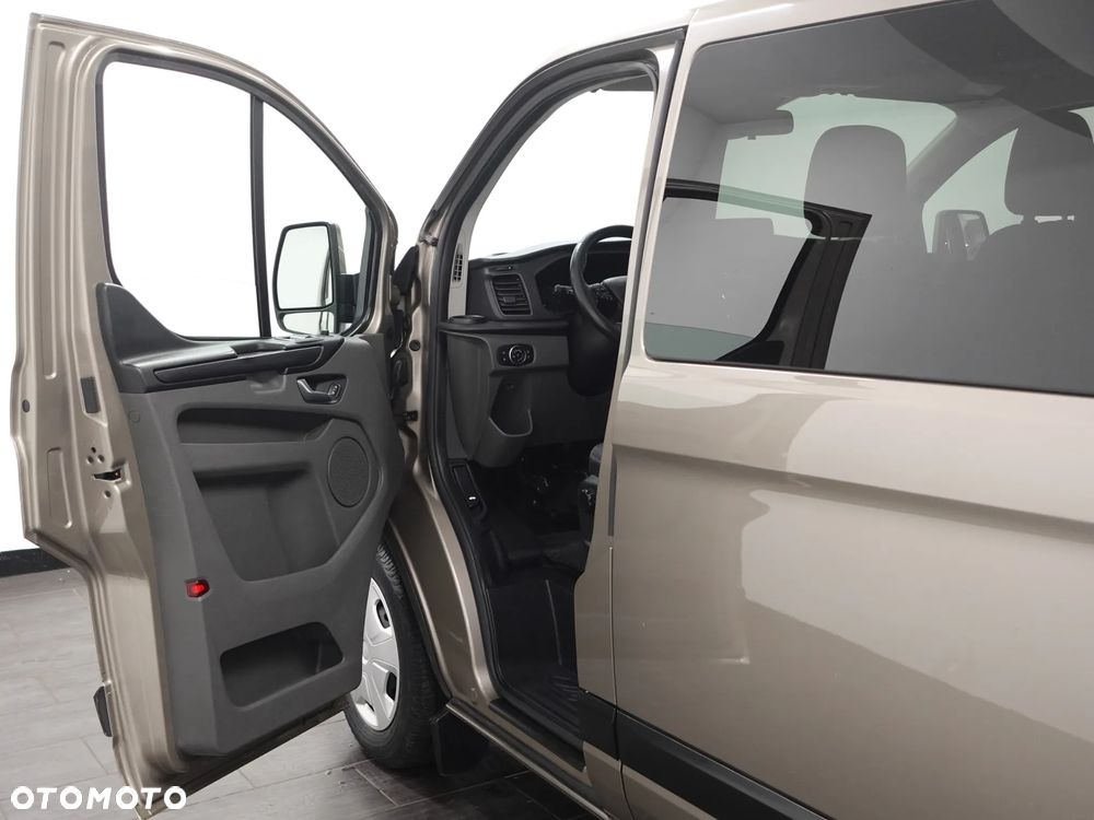 Ford Transit Custom - 16