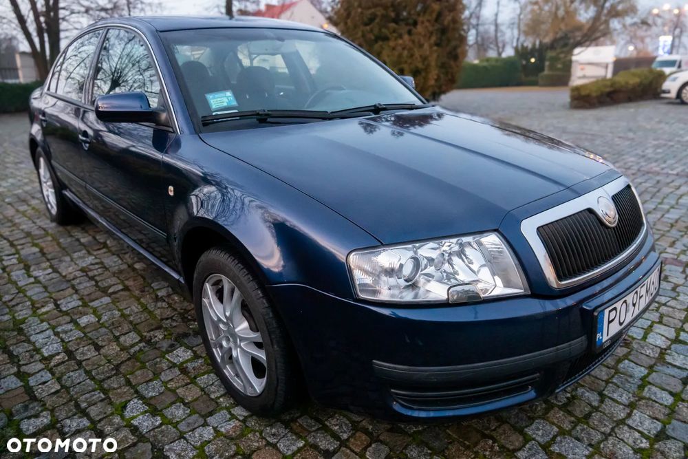 Skoda Superb - 2