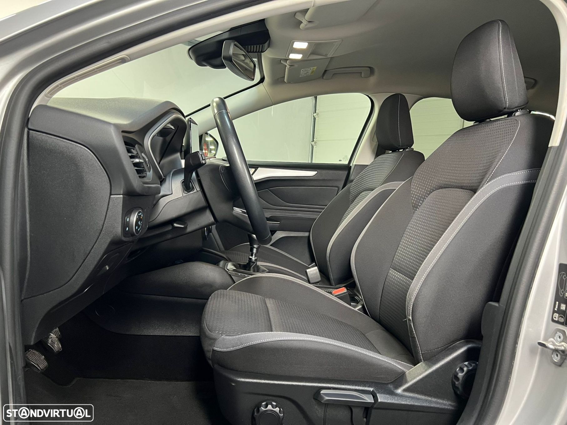 Ford Focus SW 1.5 TDCi EcoBlue Connected - 6