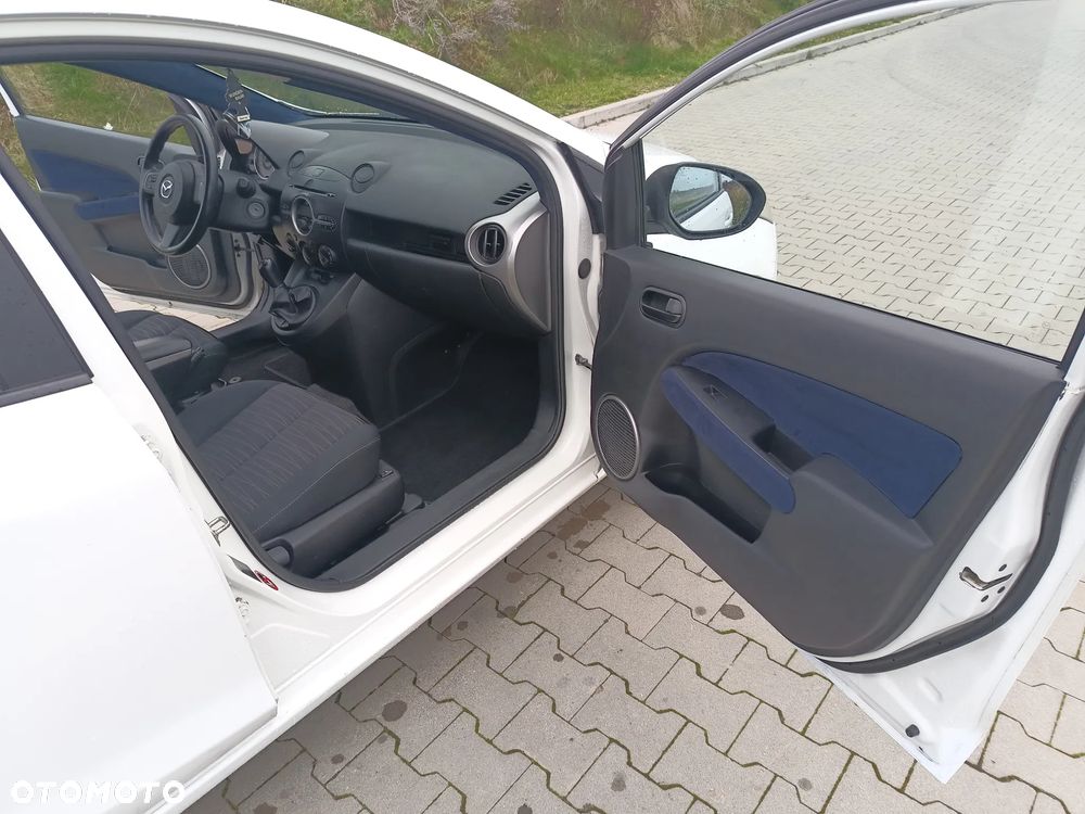 Mazda 2 1.3 Impuls - 17