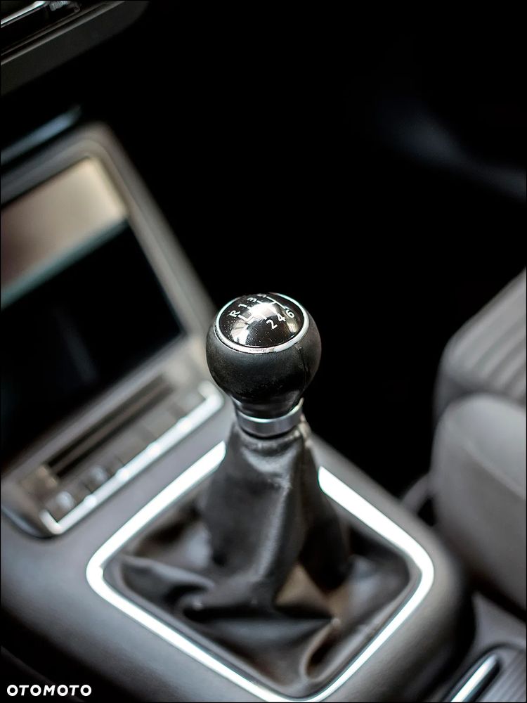 Volkswagen Tiguan - 30