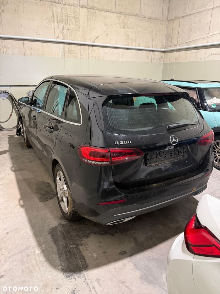 Mercedes-Benz Klasa B - 2