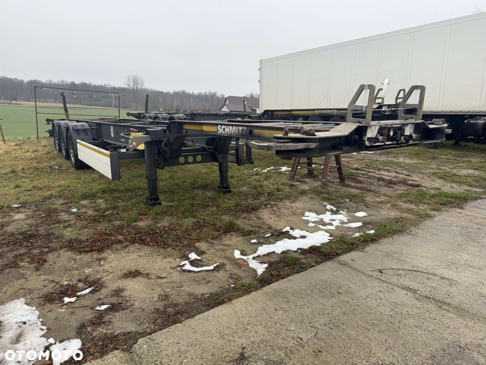 Schmitz Cargobull SCF - 6