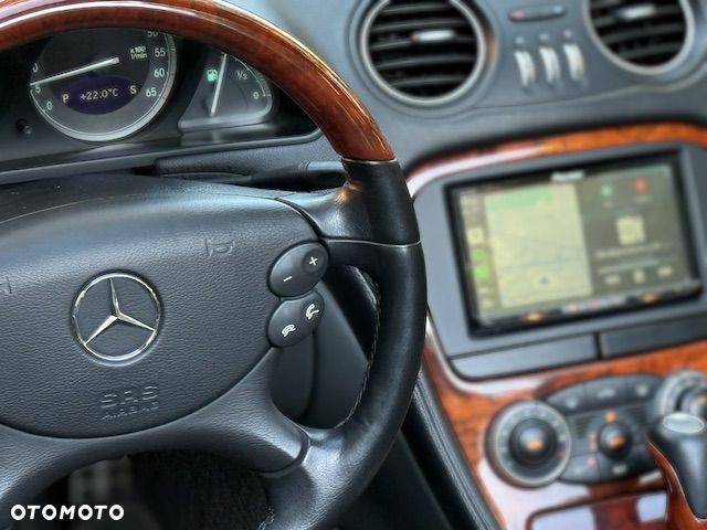 Mercedes-Benz SL 500 - 35