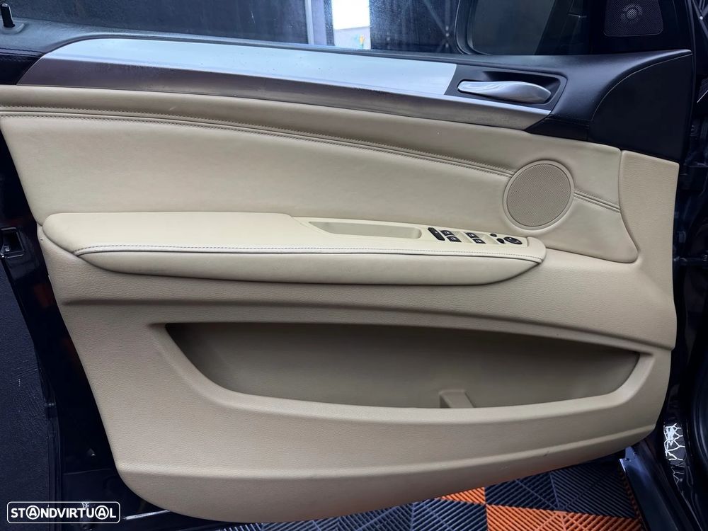 BMW X5 3.0sd - 11