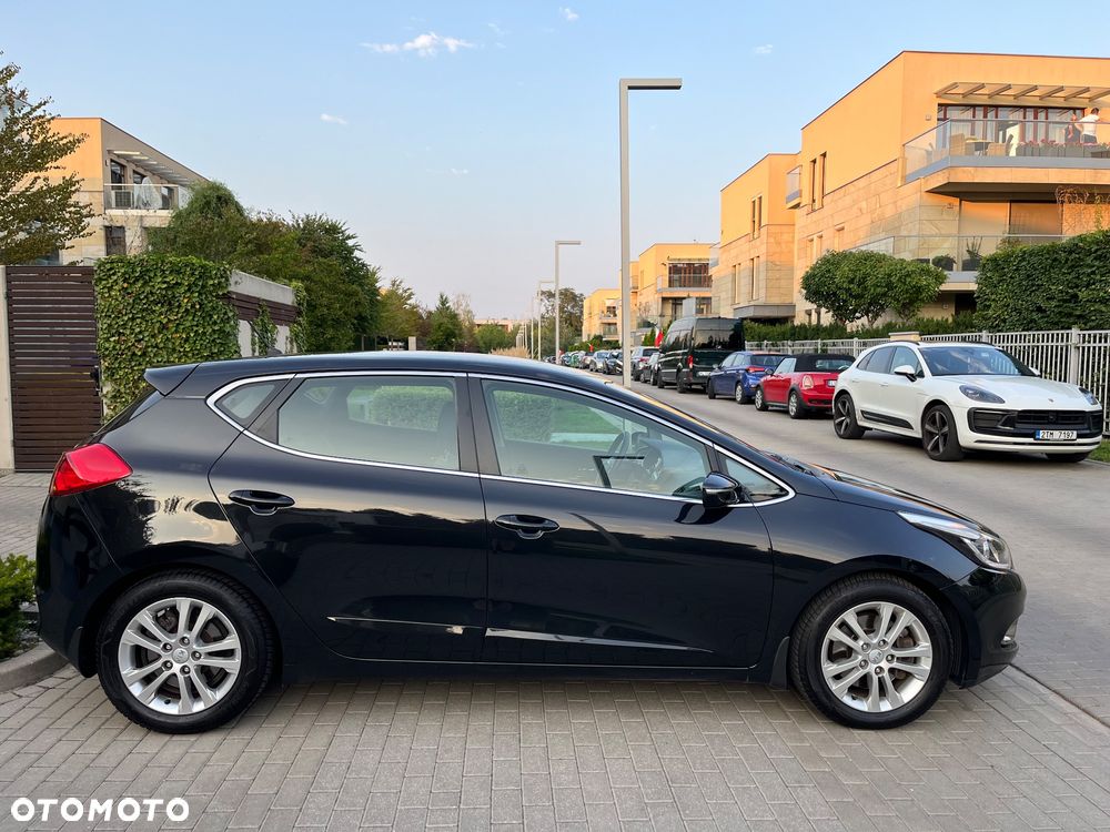 Kia Ceed 1.6 GDI XL - 6
