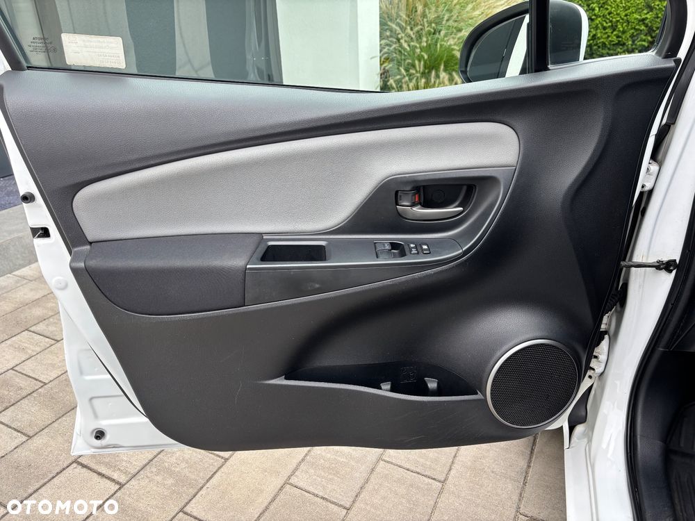 Toyota Yaris 1.33 Active - 17