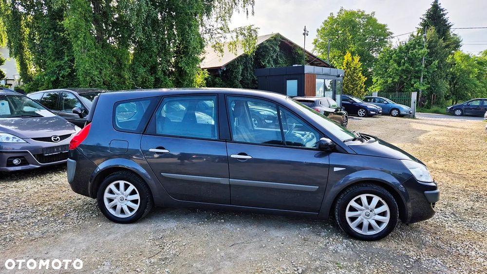 Renault Grand Scenic Gr 2.0 16V Privilege - 8