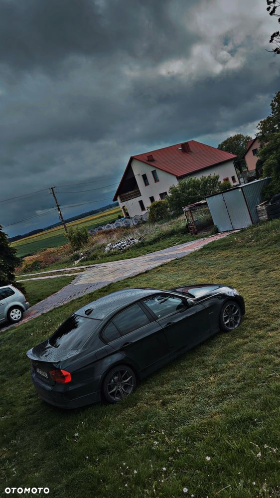 BMW Seria 3 320d DPF Touring - 9