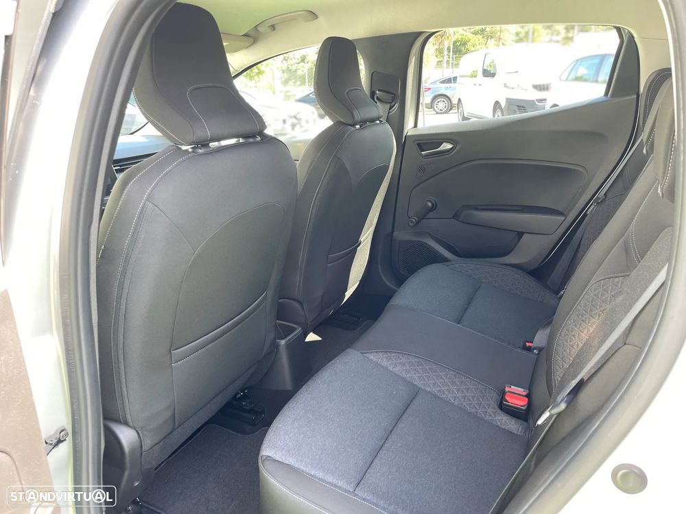 Renault Clio 1.0 TCe Exclusive - 14