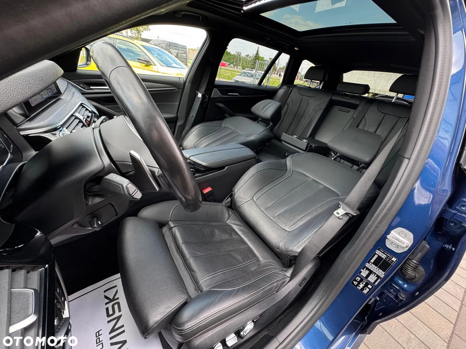 BMW Seria 5 520d xDrive M Sport sport - 17