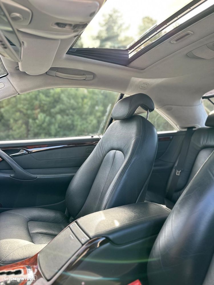 Mercedes-Benz CL 500 Coupé - 24