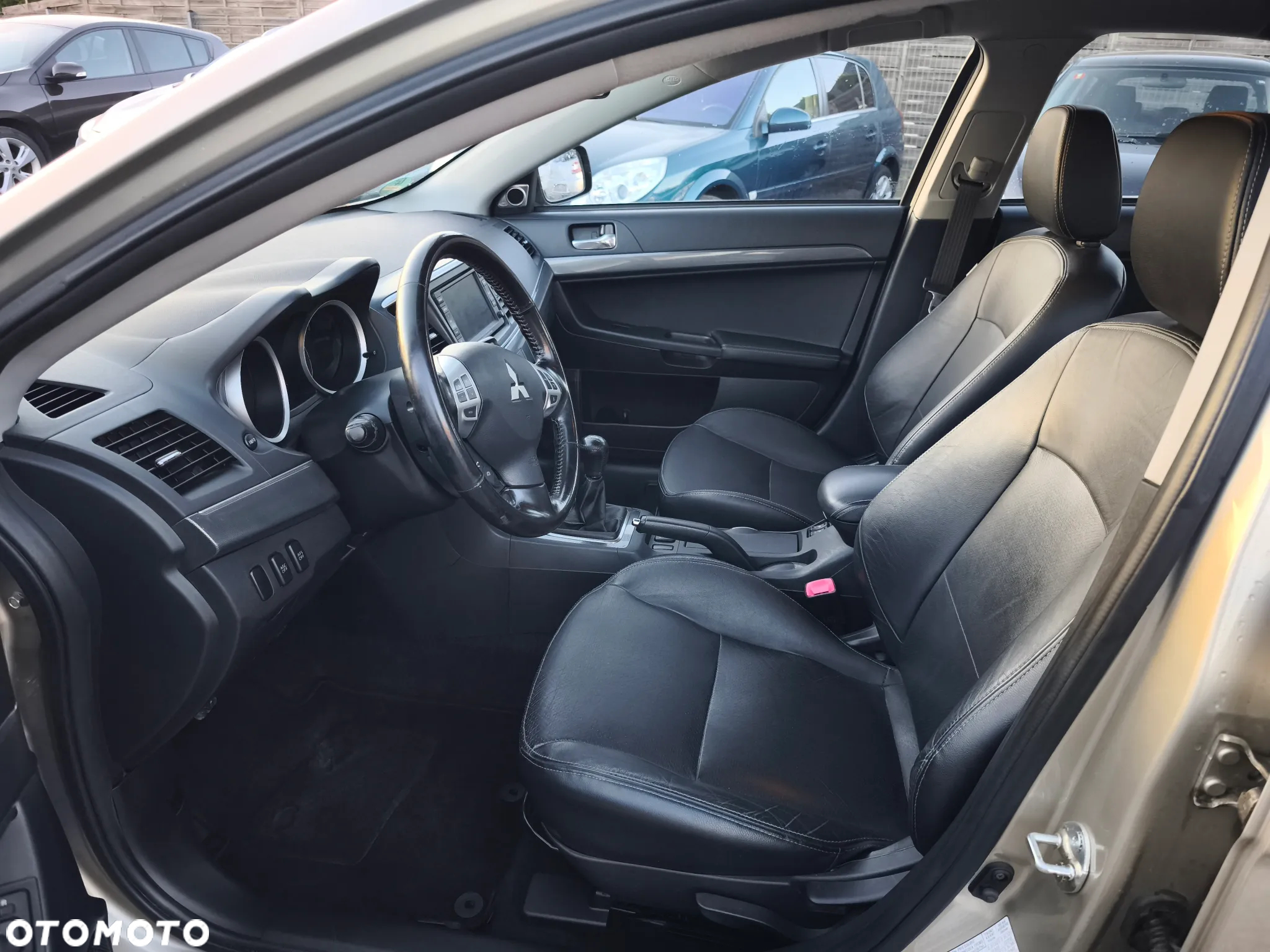 Mitsubishi Lancer 1.8 Instyle NAVI - 16