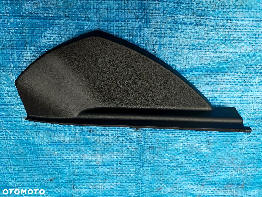 Mercedes W166 GLE Osłona Zaślepka Konsoli Lewa A1666800307