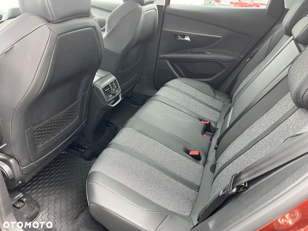 Peugeot 3008 1.2 PureTech Allure Pack S&S EAT8 - 13