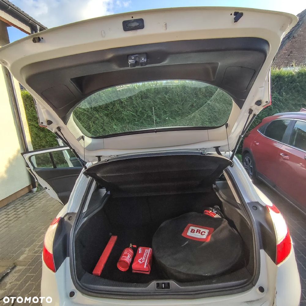 Renault Megane 1.6 16V Authentique - 3