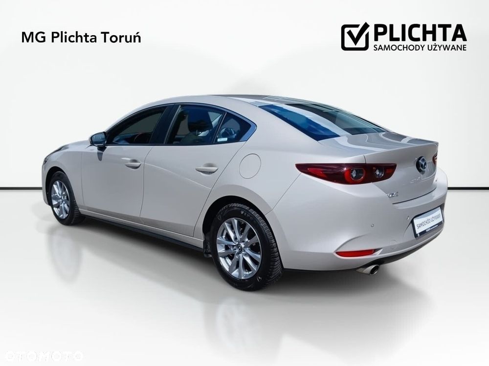 Mazda 3 - 8