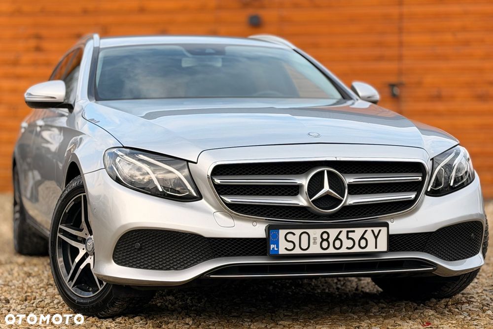 Mercedes-Benz Klasa E - 12