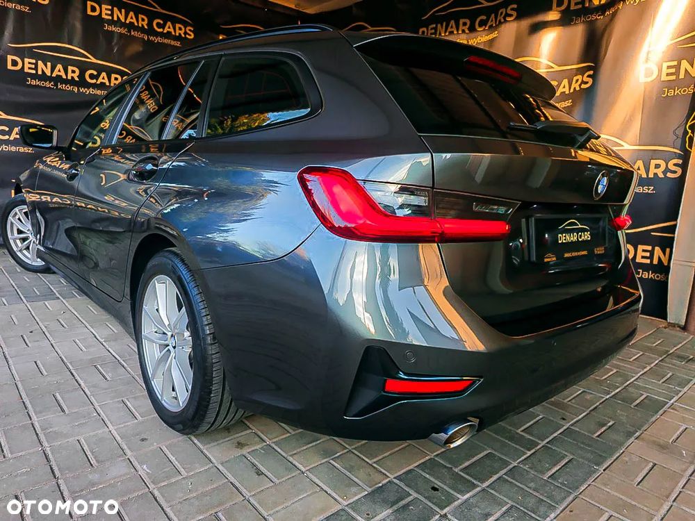 BMW Seria 3 320i Luxury Line Purity - 6