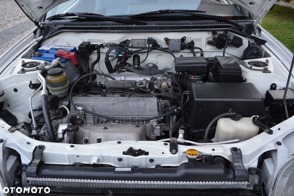 Toyota RAV4 2.0 - 15