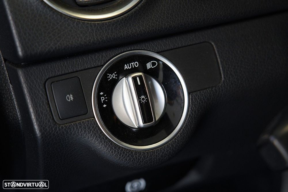Mercedes-Benz C 180 AMG Line Aut. - 25