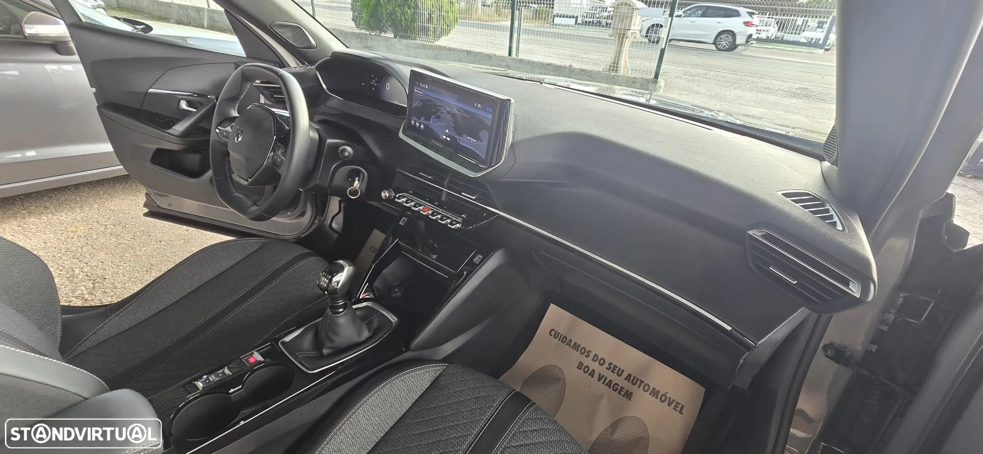 Peugeot 2008 PureTech 100 Allure - 35