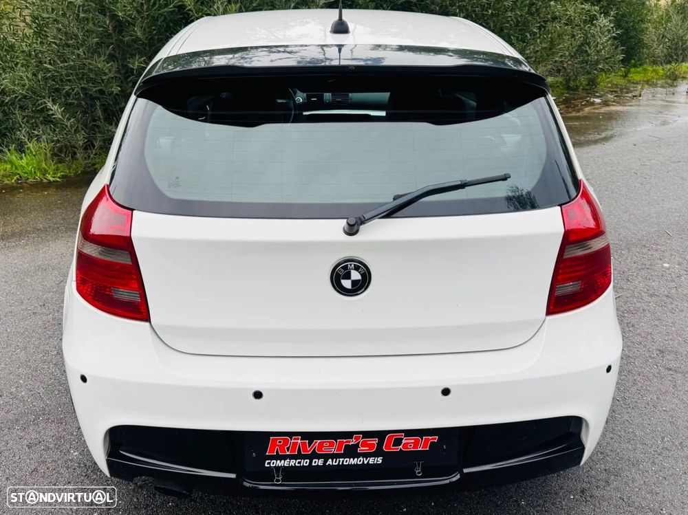 BMW 118 d Pack M - 12