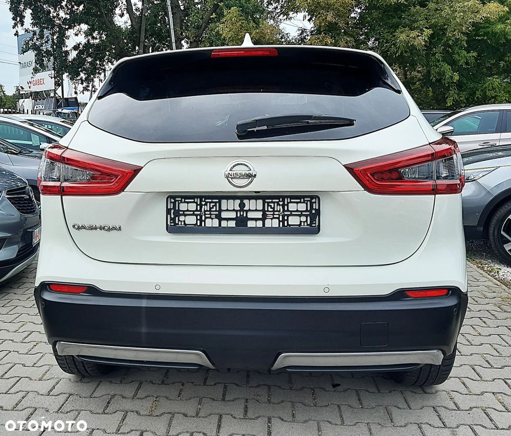 Nissan Qashqai 1.3 DIG-T N-Connecta - 7