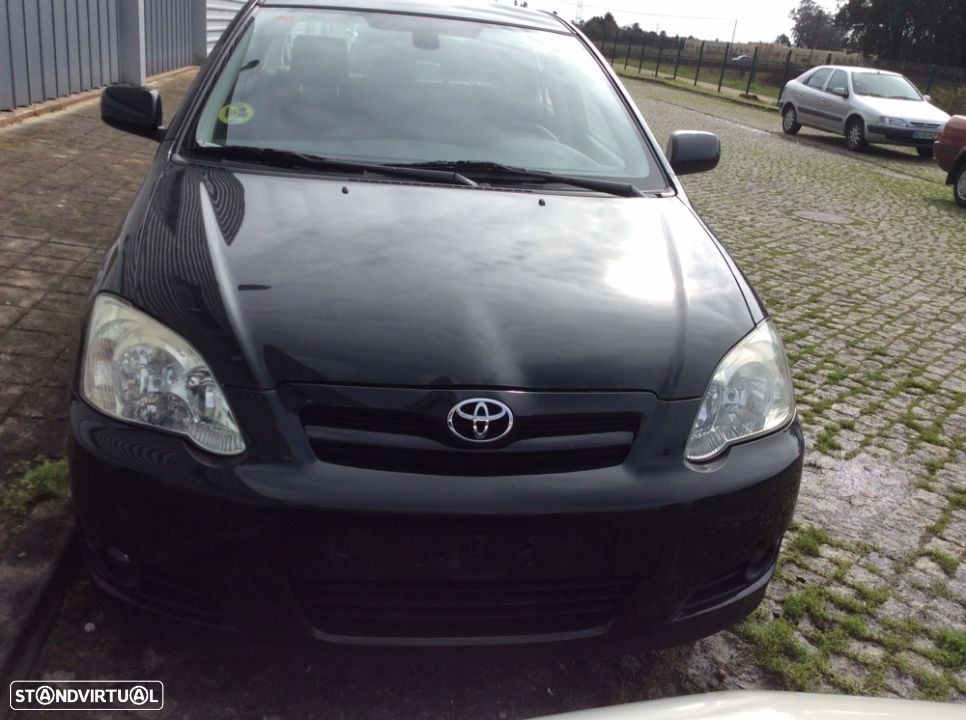 Toyota Corolla E12 de 2005 ás peças - 1
