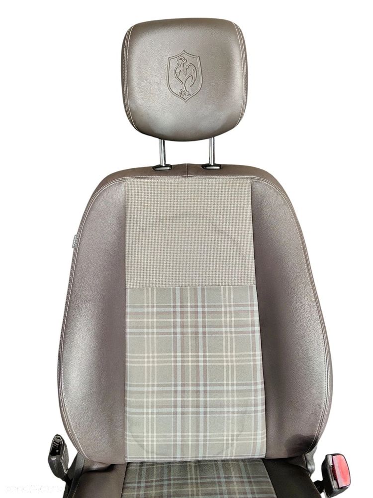 FOTEL PRAWY PRZÓD RENAULT MEGANE III (2008-2011) 1.9 DCI 130KM - 5