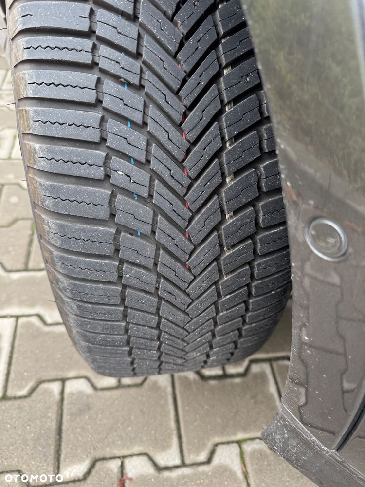 Ford Kuga 2.0 TDCi AWD ST-Line - 8