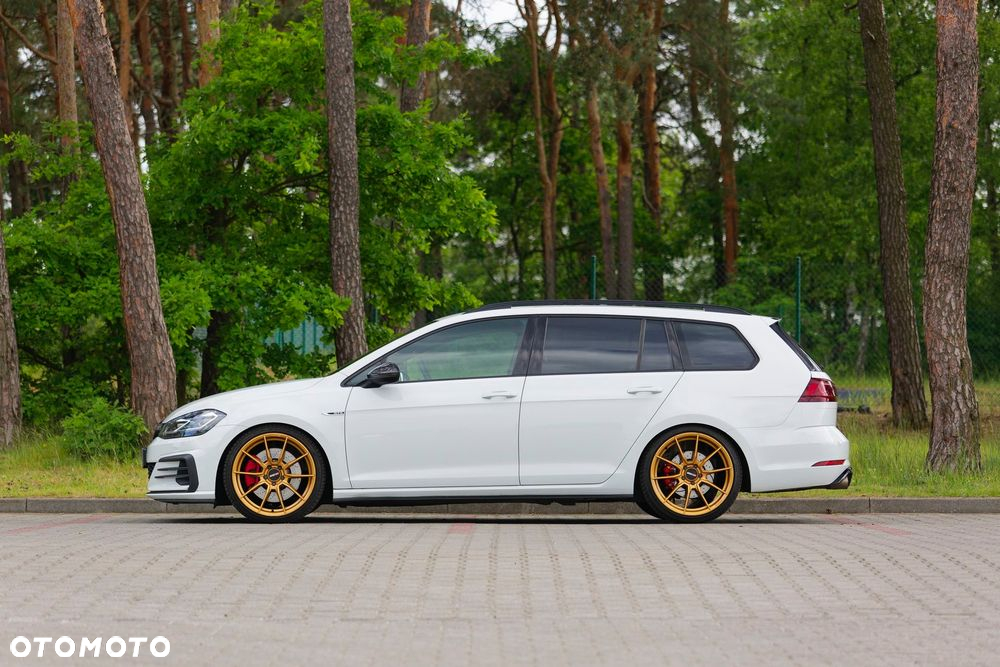 Volkswagen Golf VII 2.0 TDI BMT GTD DSG - 2