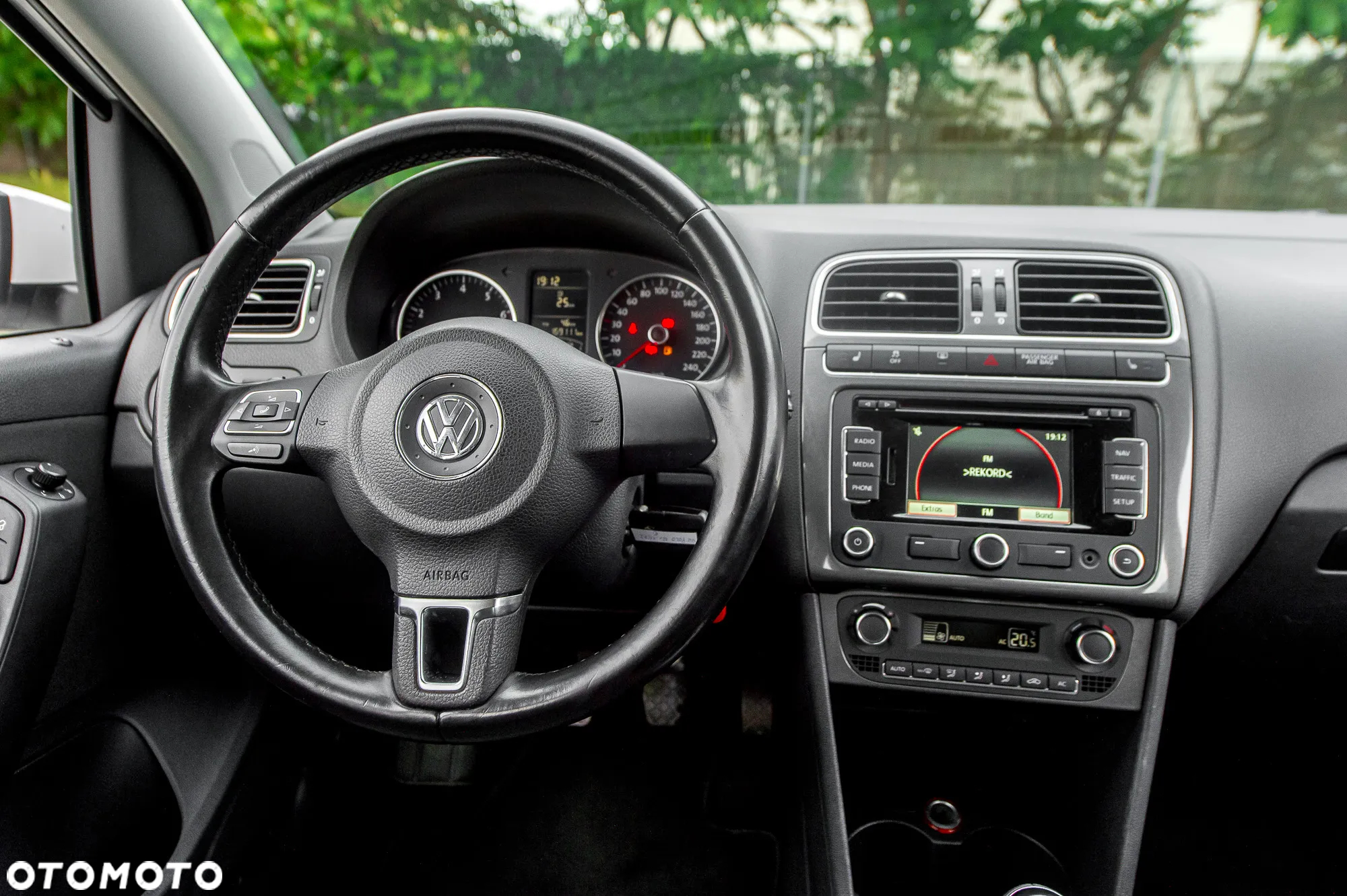 Volkswagen Polo 1.2 TSI Highline Optimum - 27
