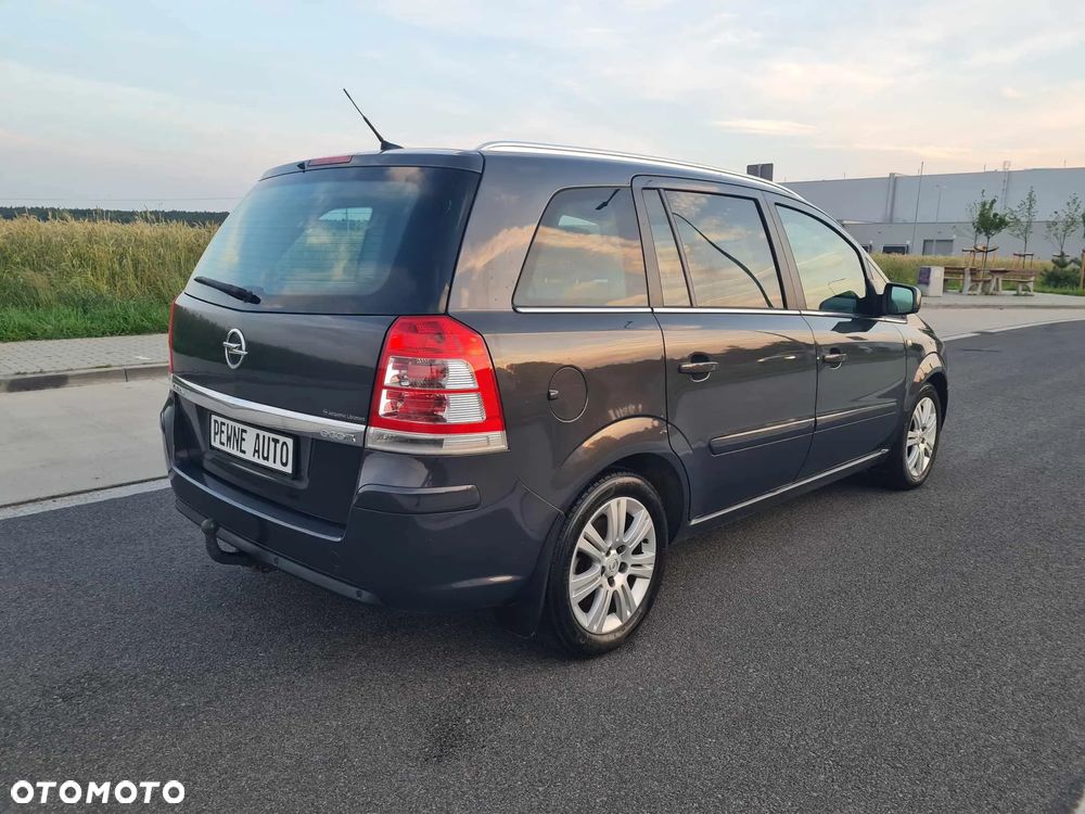 Opel Zafira 1.7 CDTI Cosmo EU5 - 4