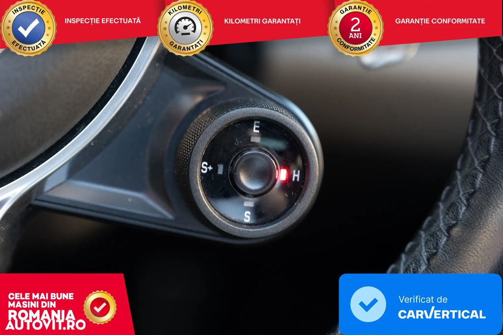 Porsche Panamera 4 E-Hybrid - 16