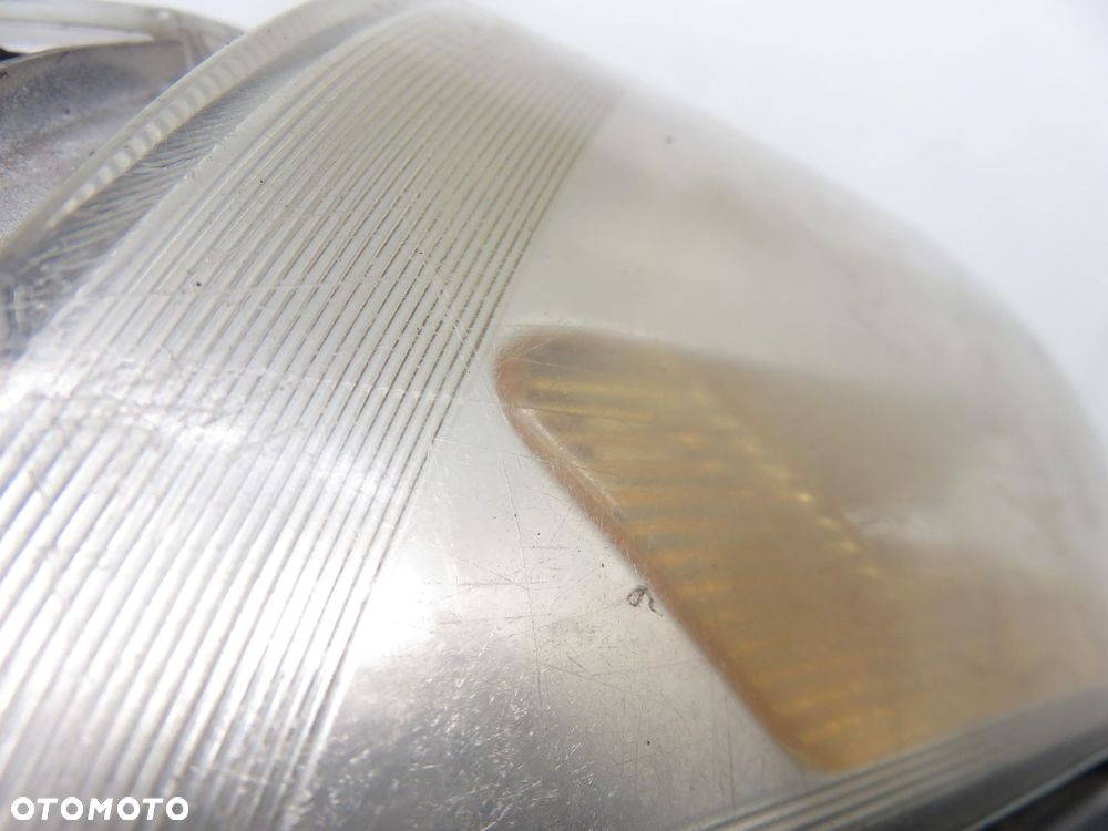 LAMPA PRAWA PRZEDNIA FIAT BRAVO II - 2