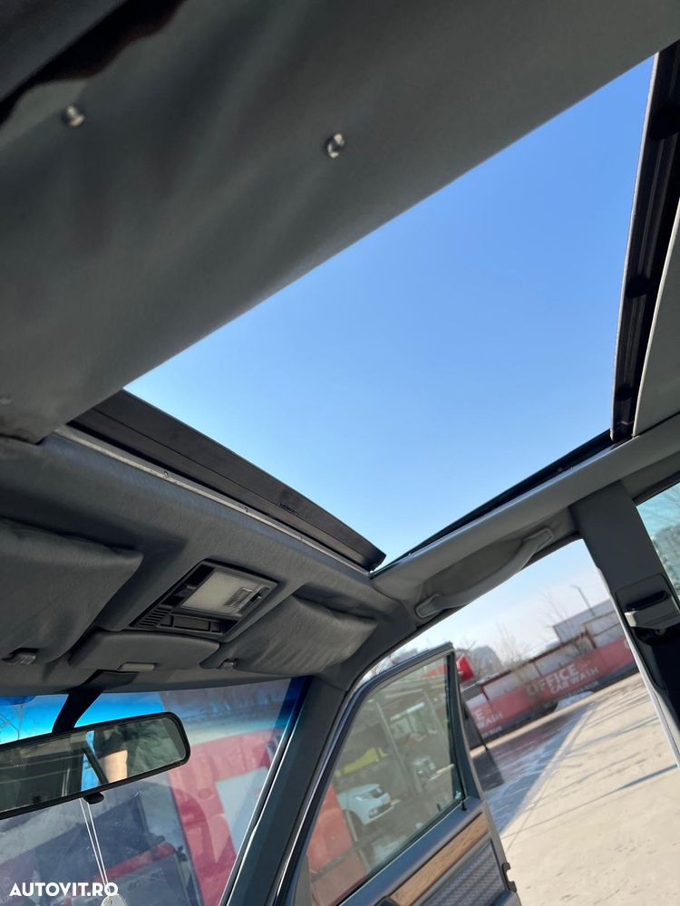 Mercedes-Benz W124 - 11