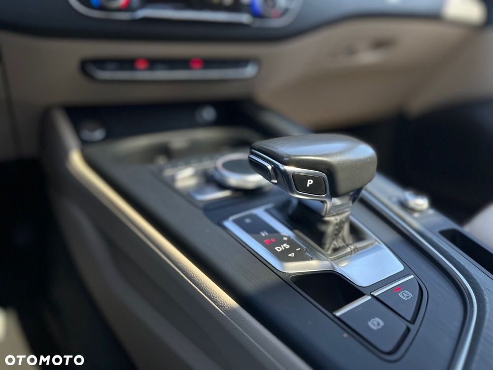 Audi A4 Limousine - 29
