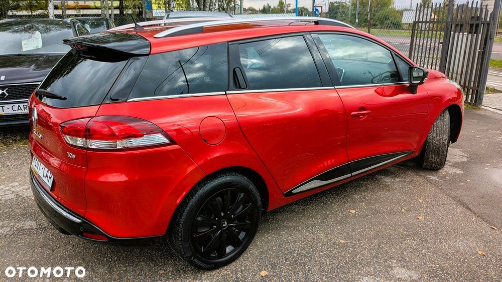 Renault Clio - 11