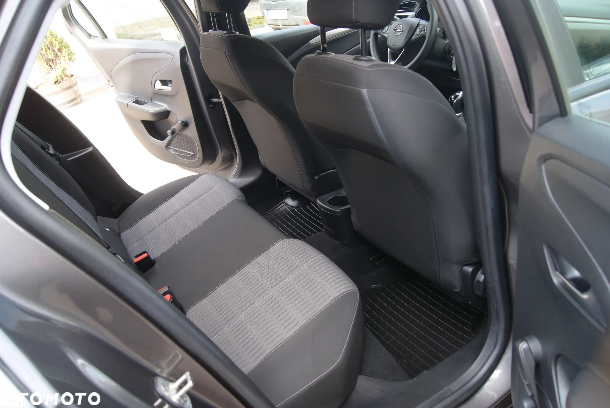 Opel Corsa 1.2 Business S&S - 14