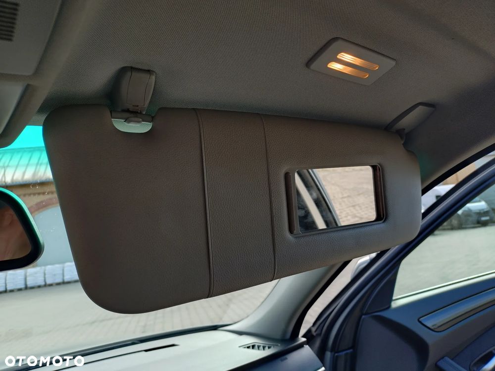 BMW Seria 5 - 30