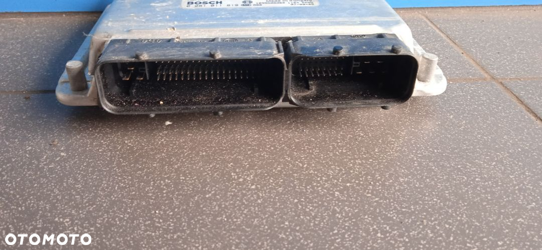 Komputer sterownik silnika VW Polo 038906019NC - 2