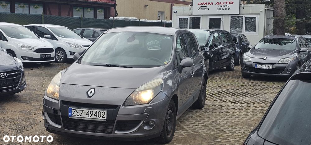 Renault Scenic - 1