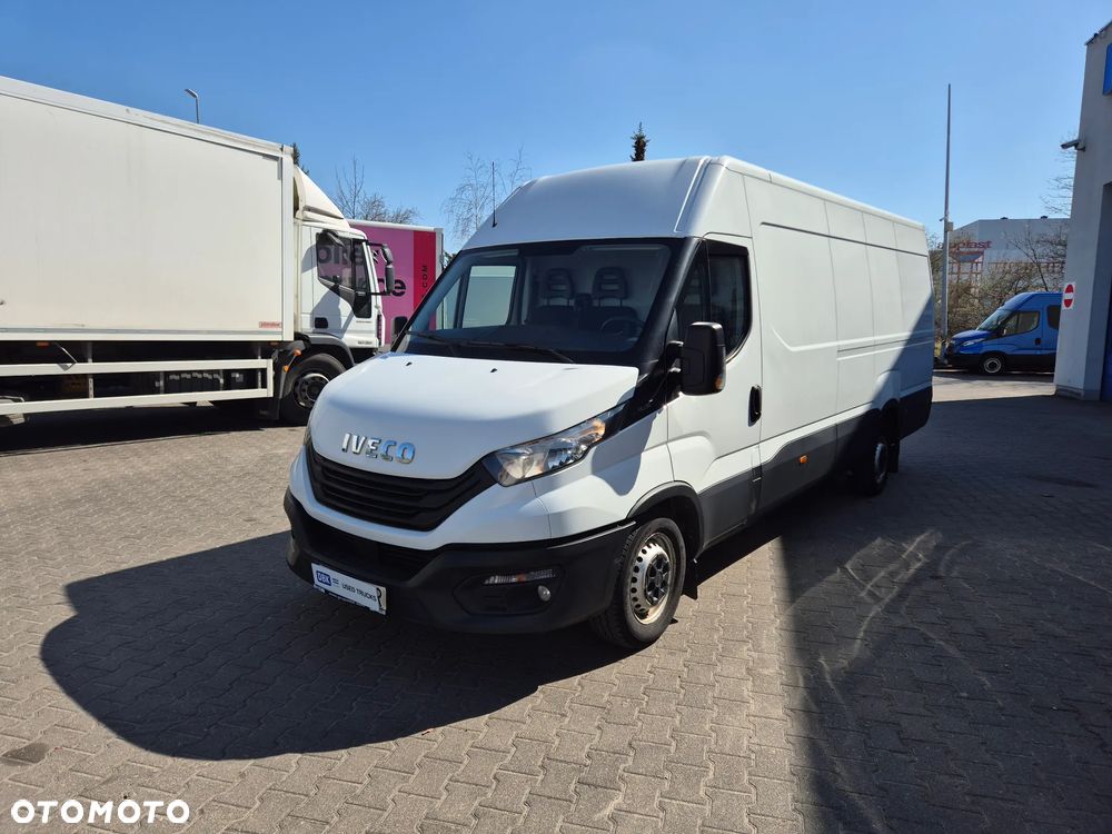 Iveco 35S16V (32727) - 4