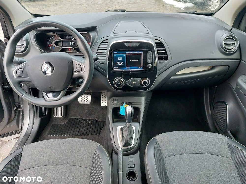 Renault Captur - 16