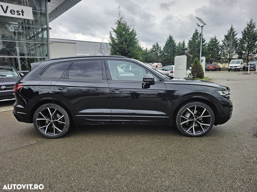 Volkswagen Touareg V6 TDI 4MOTION R-Line - 4