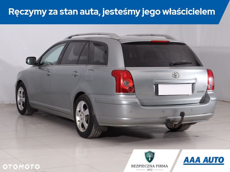 Toyota Avensis - 6