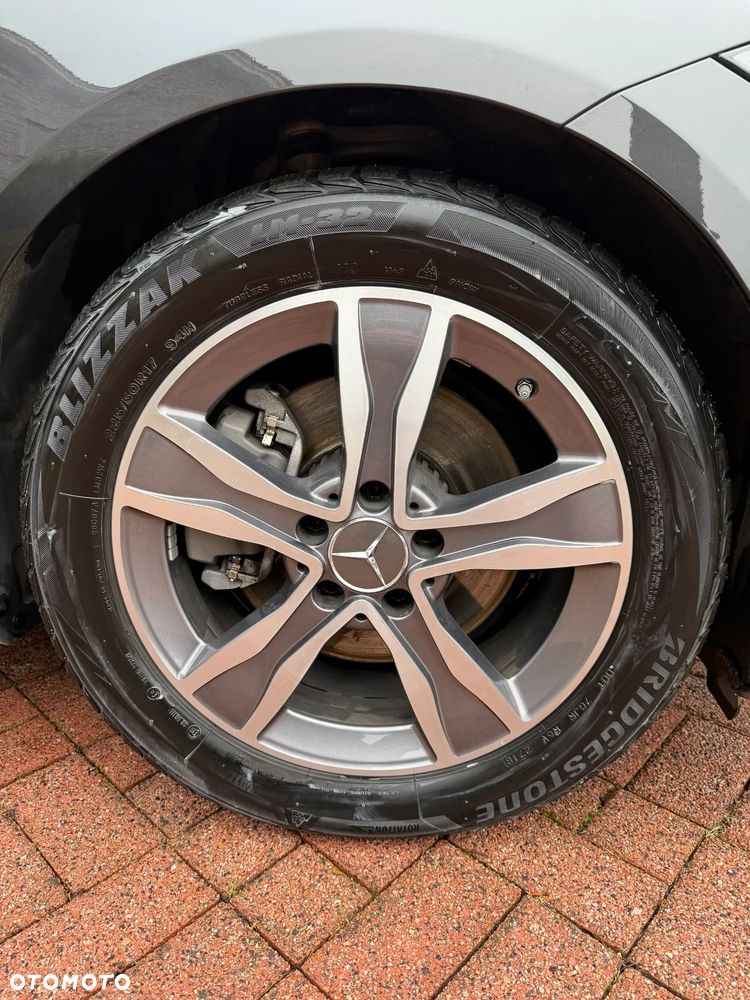 Mercedes-Benz Klasa C 220 d 4MATIC 9G-TRONIC - 10